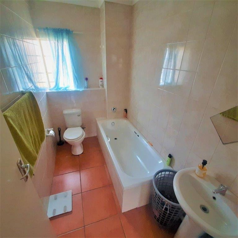 3 Bedroom Property for Sale in Waterval East North West